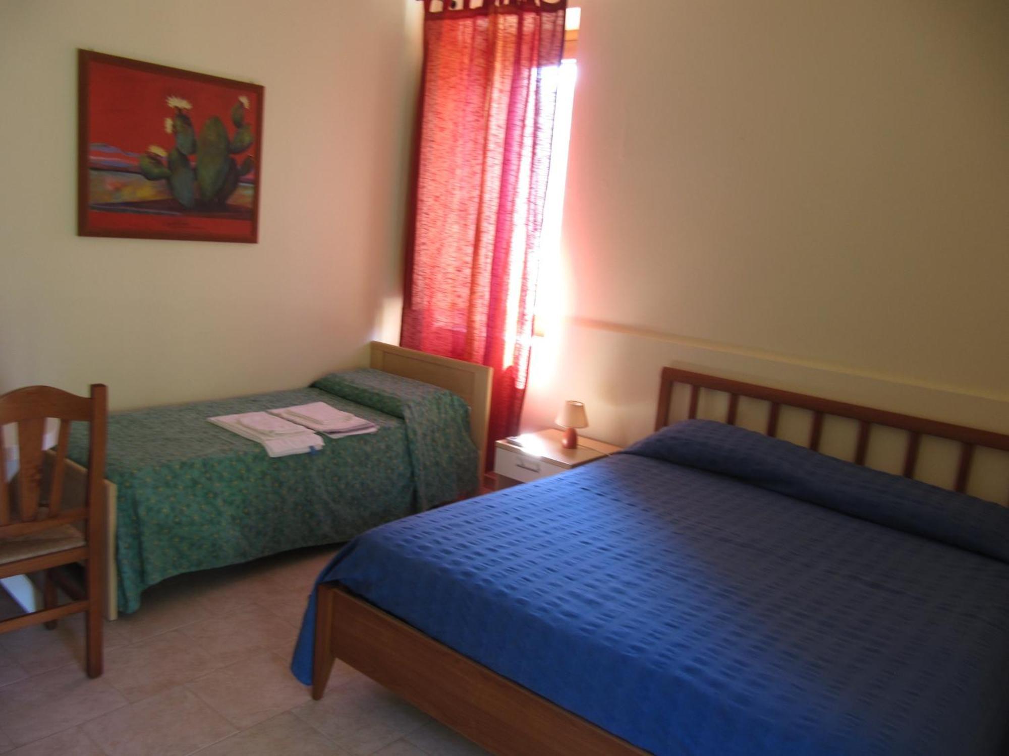 Agriturismo Torre Del Golfo Cropani Bagian luar foto