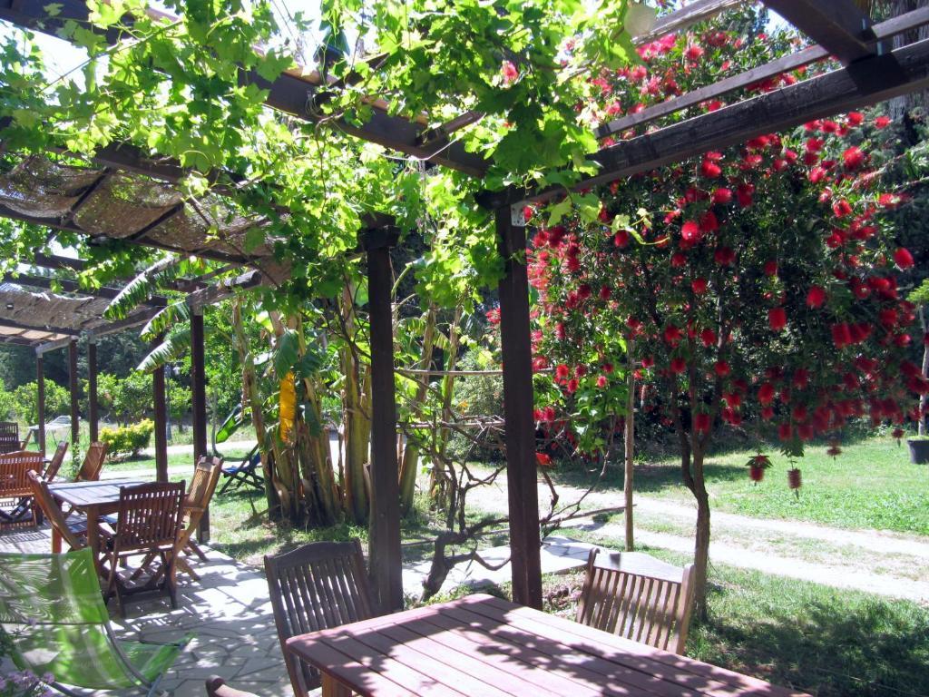 Agriturismo Torre Del Golfo Cropani Bagian luar foto