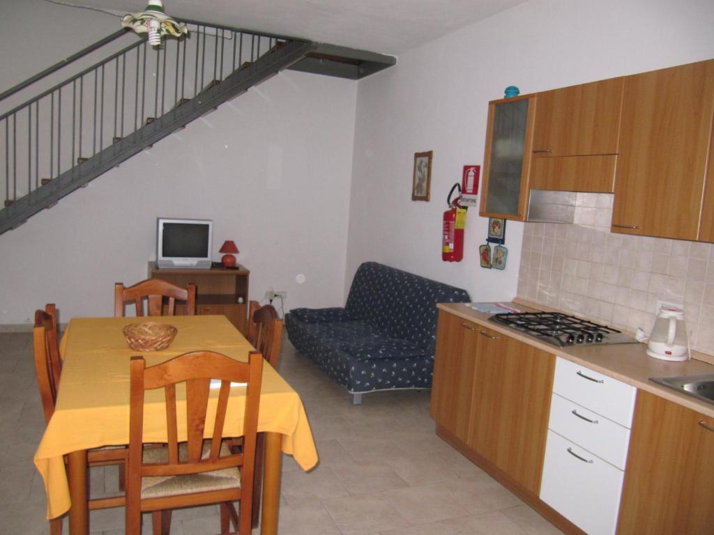 Agriturismo Torre Del Golfo Cropani Ruang foto